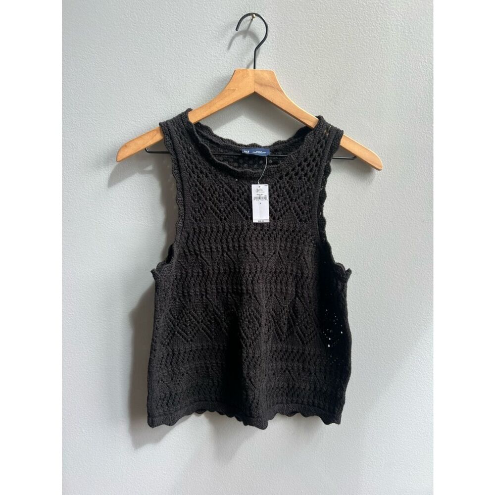 Gap NWT Black Crochet Knit Tank Top Sleeveless Crewneck Sweater Size Small
